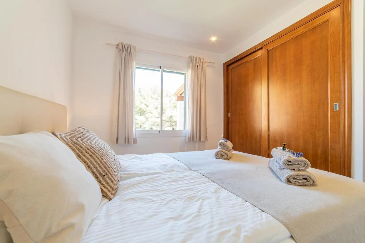 Villa Cala Mesquida 0*, קאלה מסקידה